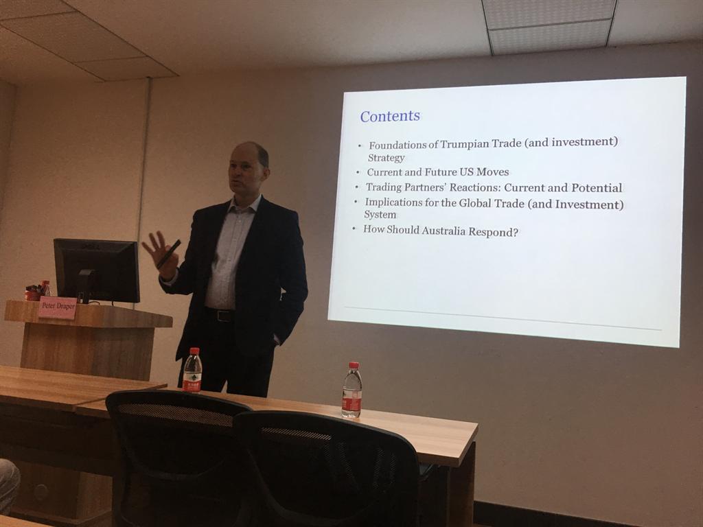 Peter Draper 我院邀请澳大利亚阿德莱德大学Peter Draper教授开展专题讲座-学术活动-中国世界贸易组织研究院